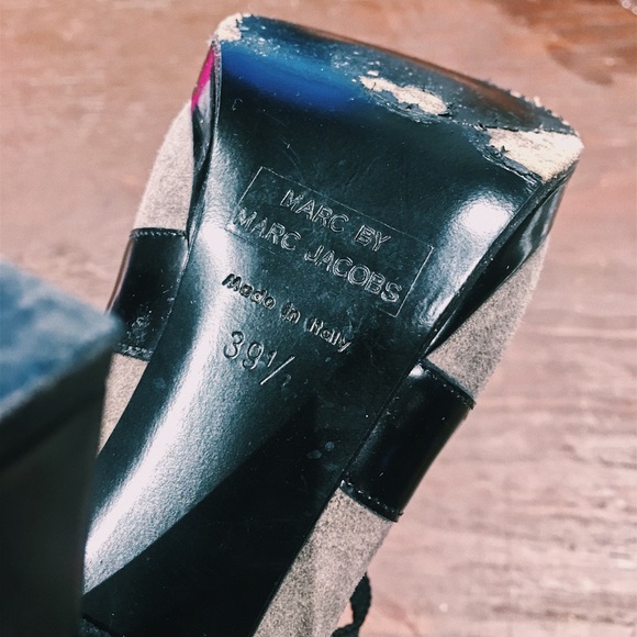 Marc by Marc Jacobs Lace up 5” Bootie Heels - Picture 6 of 8